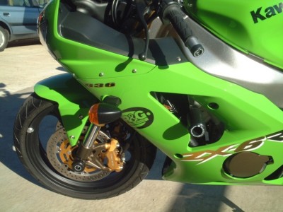 R&G CP0085BL Aero padací chrániče Kawa ZX636 černé